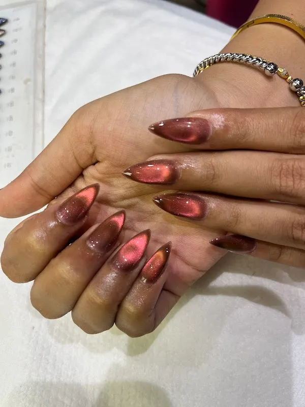 Ambrose Unisex Salon | Best Salon in Kandivali West | Salon in Mahavir Nagar | Hair Salon | Nail Salon | Beauty Salon