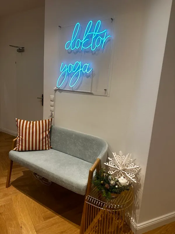 Doktor Yoga Studio 1