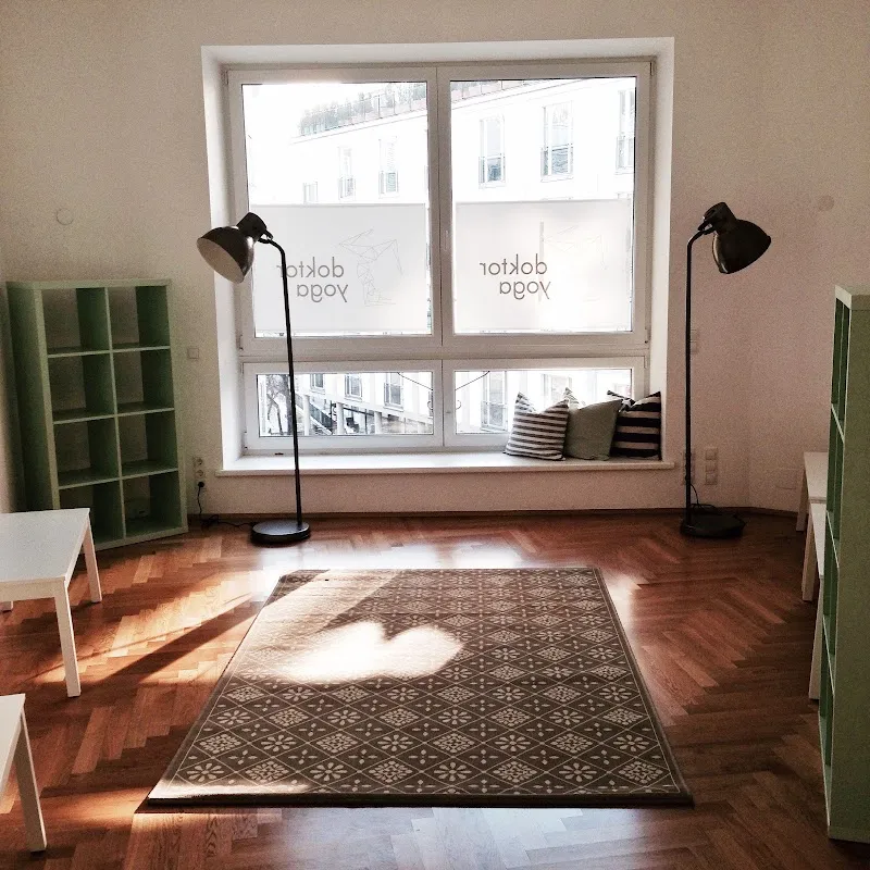 Doktor Yoga Studio 1