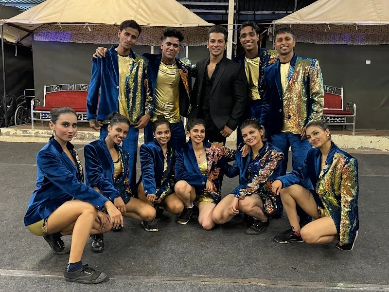 Ronak's Dance Factory