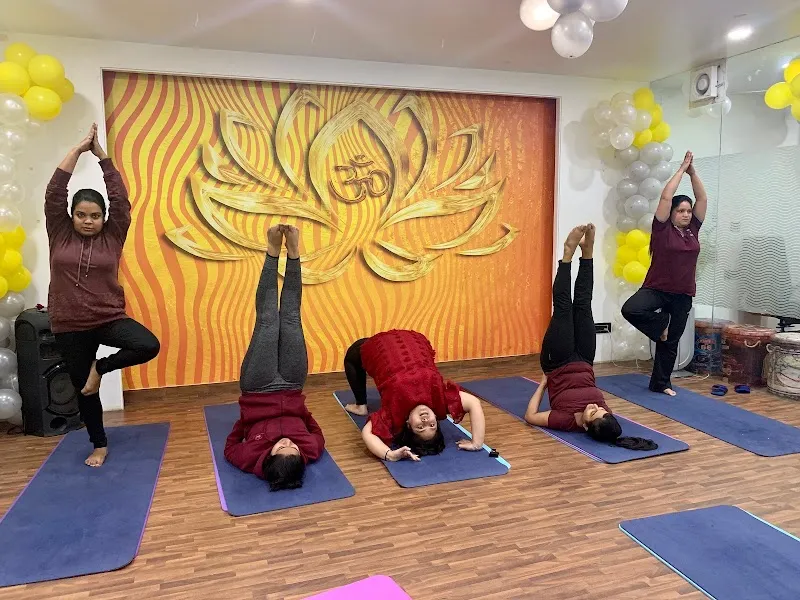KARMIC YOGA STUDIO