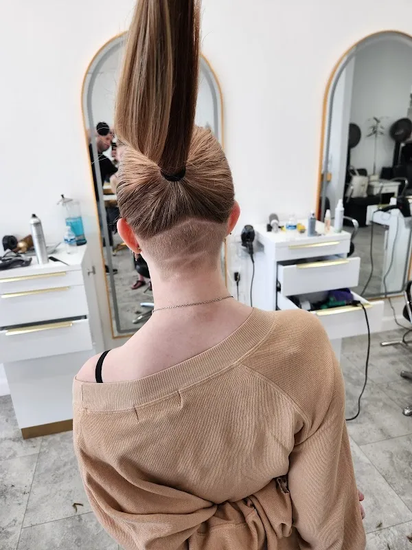 Beverly Hills Salon & Spa