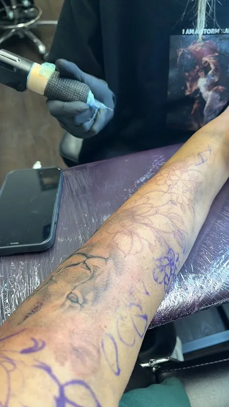 Ink World Tattoo Frankfurt