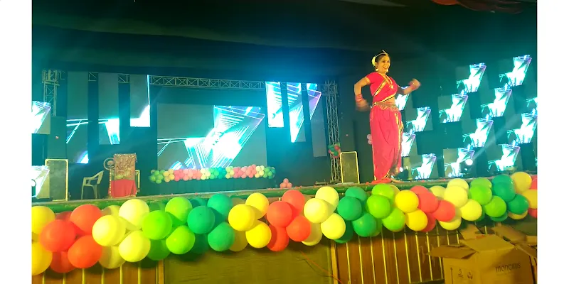 RAJ RAJNI DANCE CLASSES