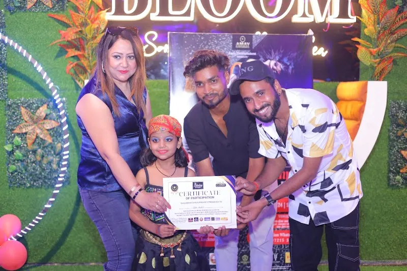 RAJ RAJNI DANCE CLASSES