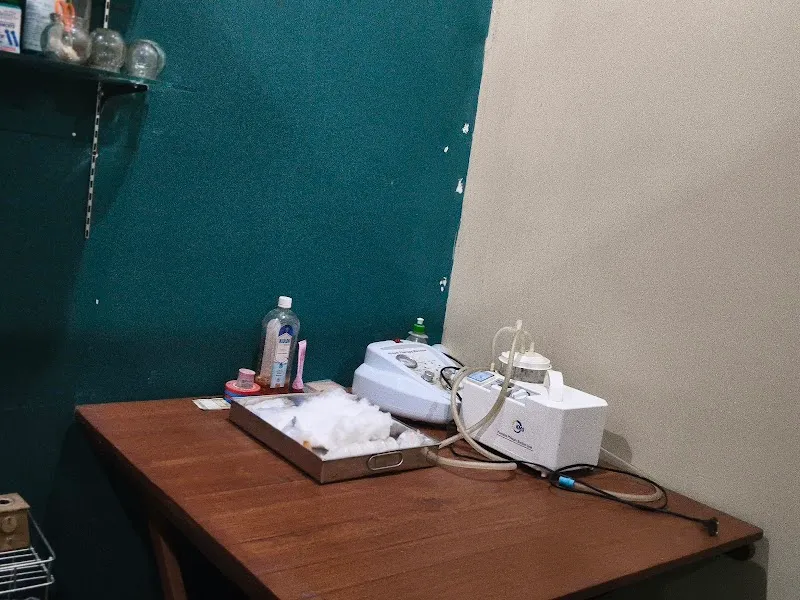 Star wellness spa centre only for females