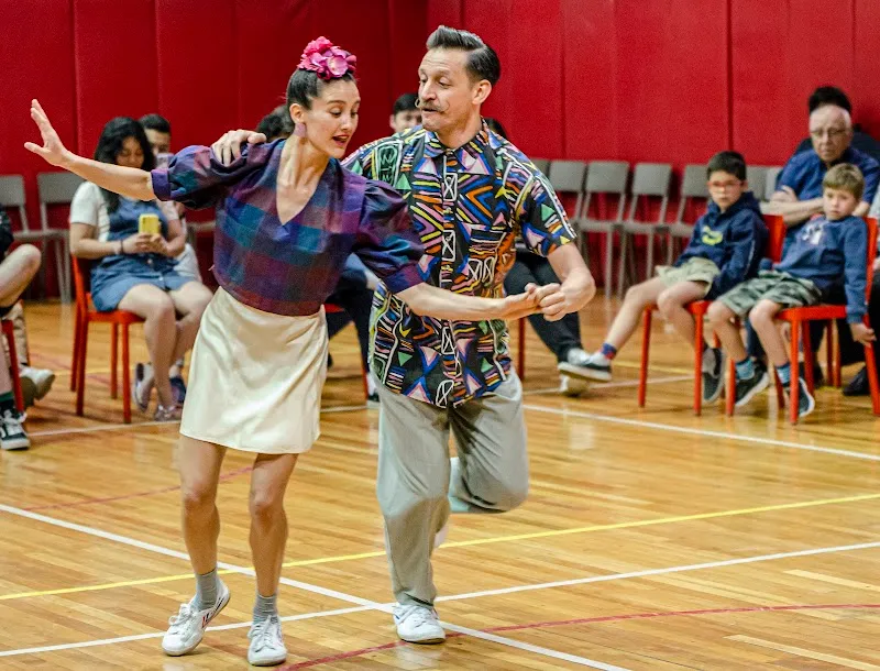 Swing! Crazy Legs Chile: Clases de Baile Swing, Lindy Hop, Rock'n Roll, Charleston, Danza Jazz