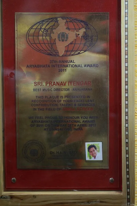 Pranava Studios(tm)(r)