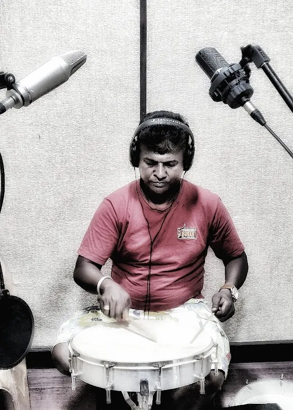 Pranava Studios(tm)(r)