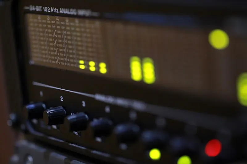 Pranava Studios(tm)(r)