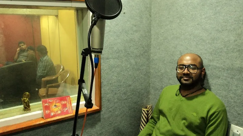 Pranava Studios(tm)(r)