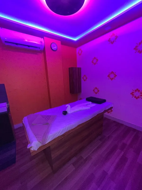 Bliss family Spa Varanasi