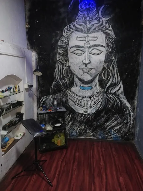 LAHORI TATTOO STUDIO