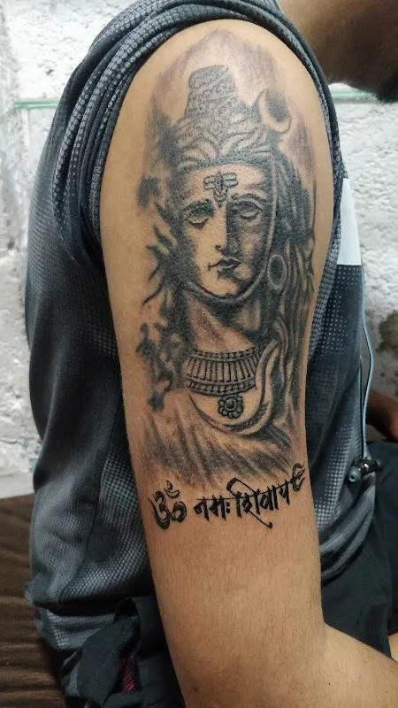 LAHORI TATTOO STUDIO