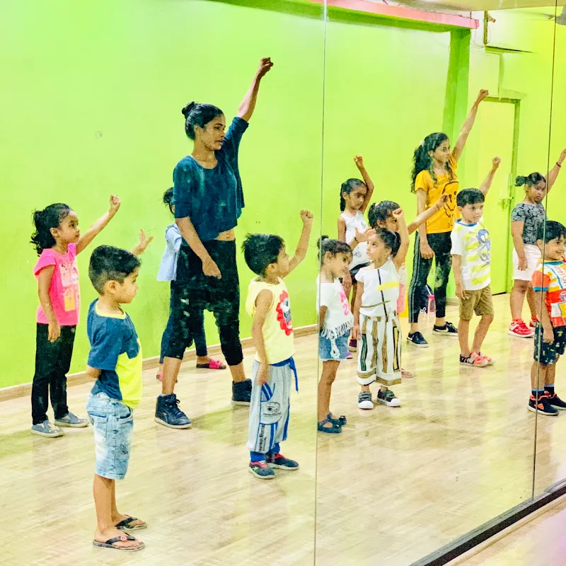 Amplitude Dance Crew