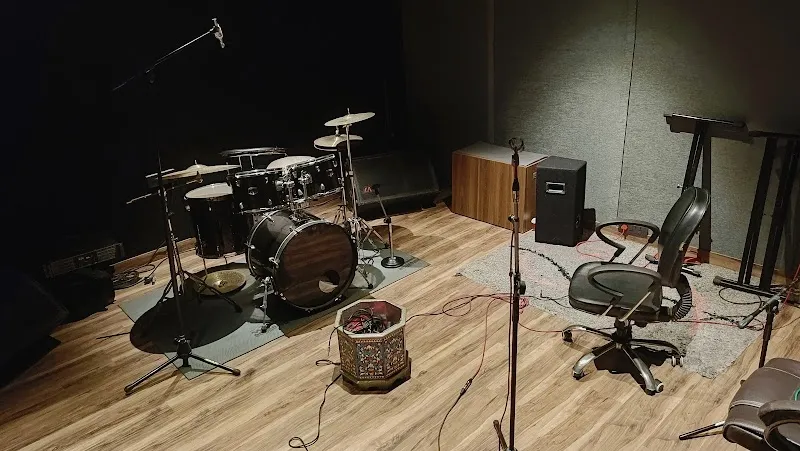 TweakTone Studios - Music Production, Mixing & Mastering
