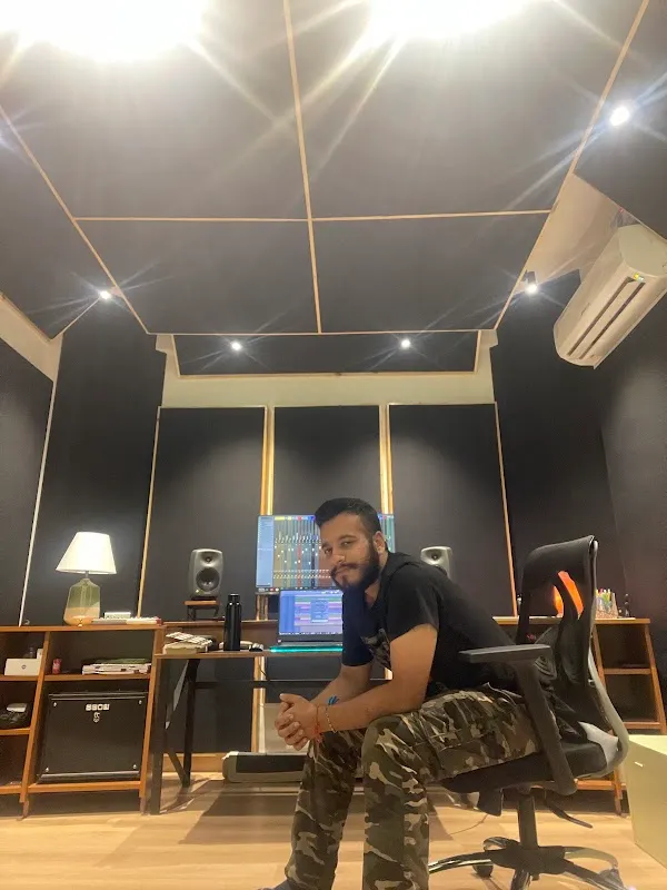 TweakTone Studios - Music Production, Mixing & Mastering
