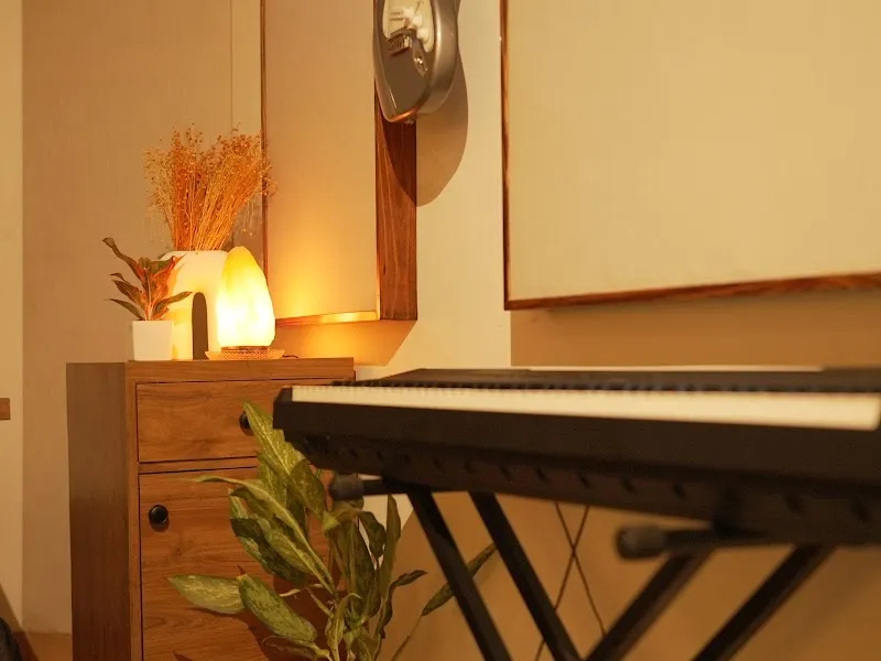 TweakTone Studios - Music Production, Mixing & Mastering