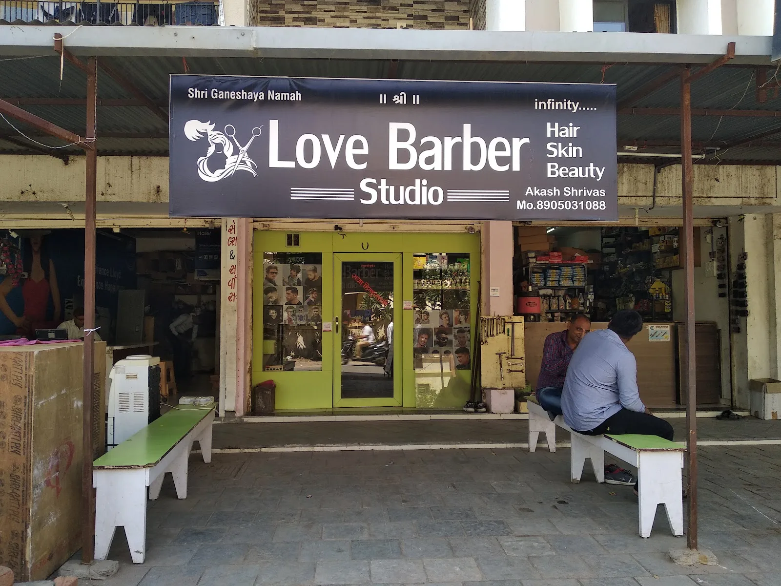 Love Barber & Tattoo Studio