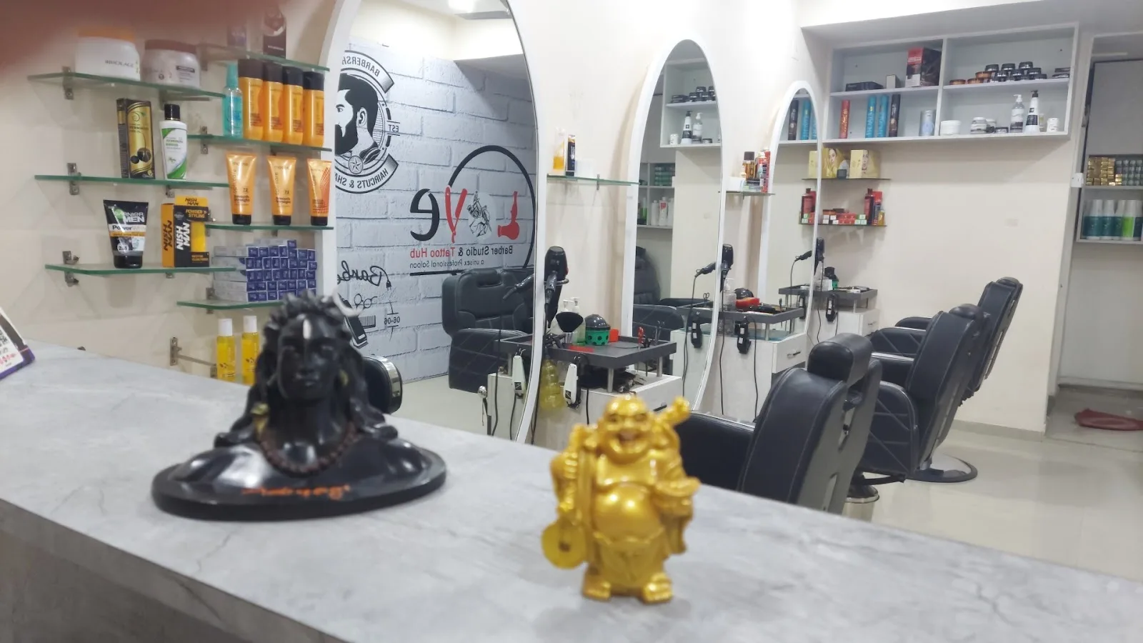 Love Barber & Tattoo Studio