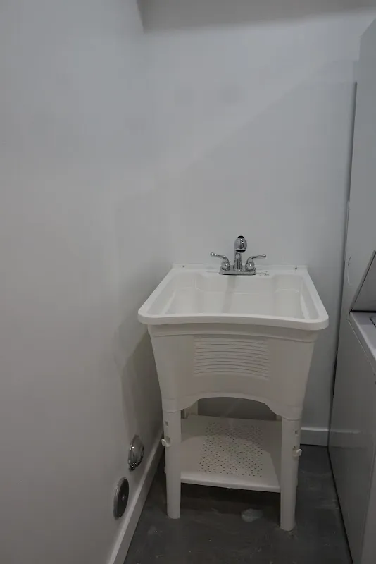 My VIP Salon Suites Davie