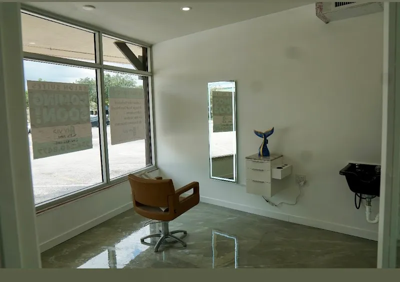 My VIP Salon Suites Davie