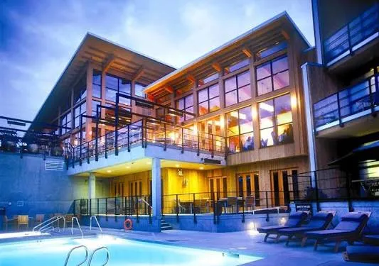 Spa Hazratganj