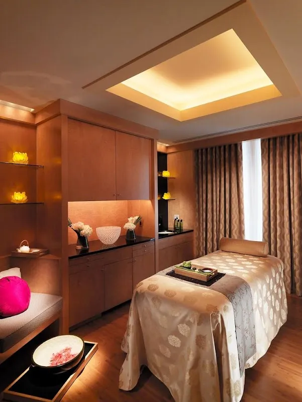 Spa Hazratganj