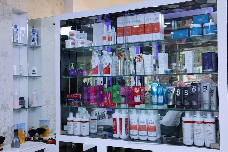 EXPOSURE UNISEX SALON