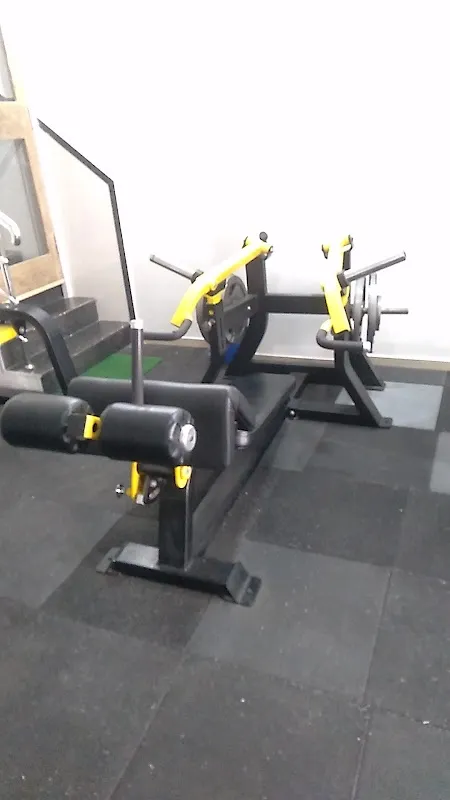 Fitness City Club (F.C.C)