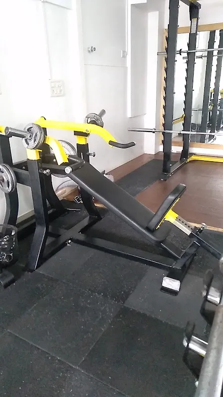 Fitness City Club (F.C.C)