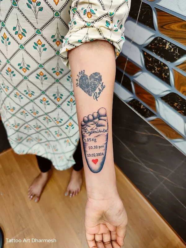 D FLYING TATTOO STUDIO