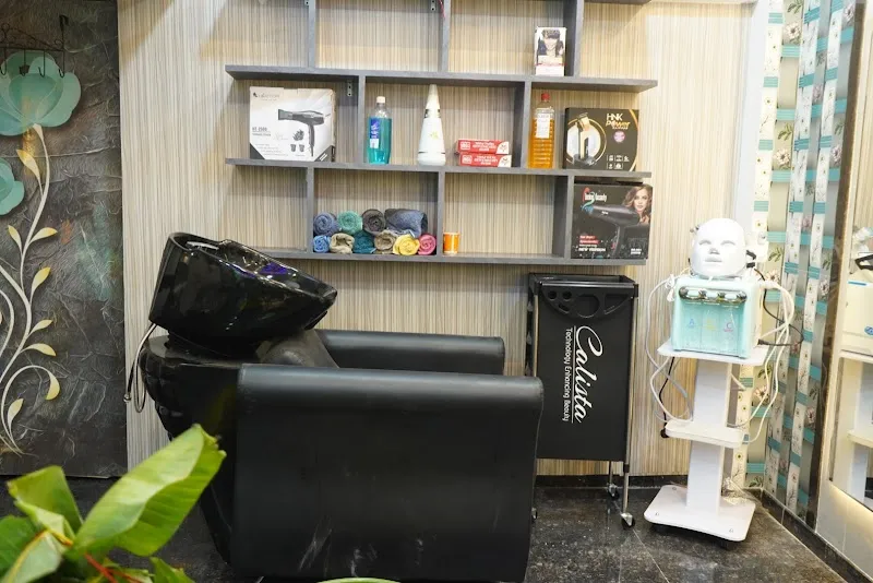 Rubab The Unisex Salon