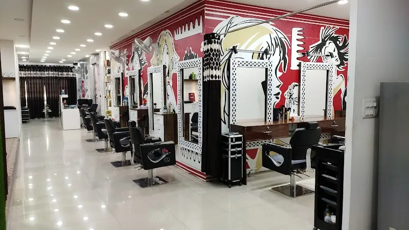 Paradise Makeovers Unisex Salon
