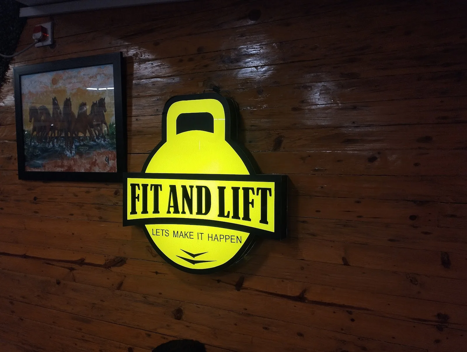 FIT AND LIFT