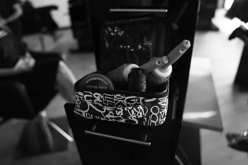 Harper Ellis Salon