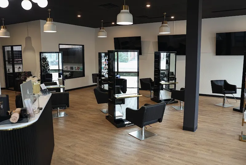Harper Ellis Salon