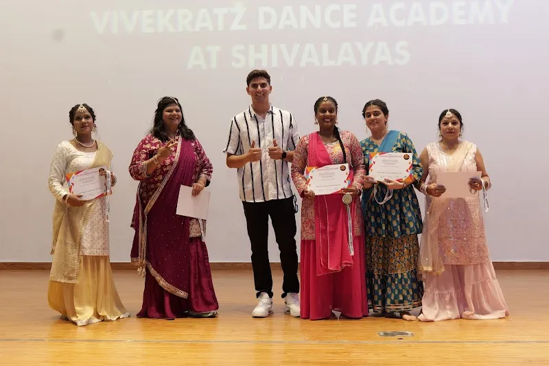 VIVEKRATZ DANCE ACADEMY