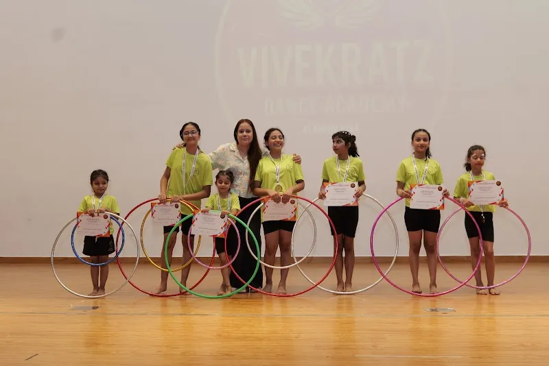 VIVEKRATZ DANCE ACADEMY