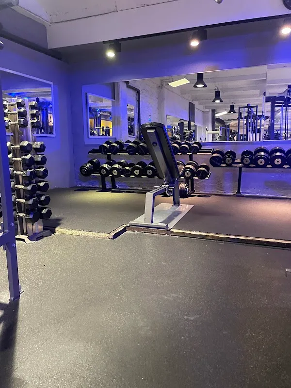 W8 Power Club Gym