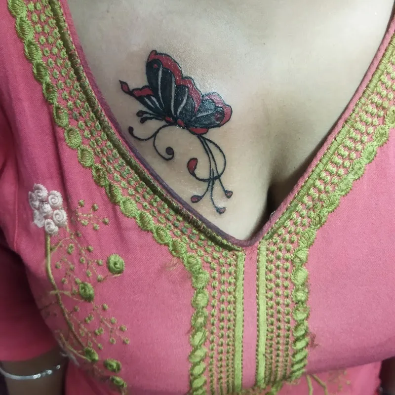 Red lion tattoo studio