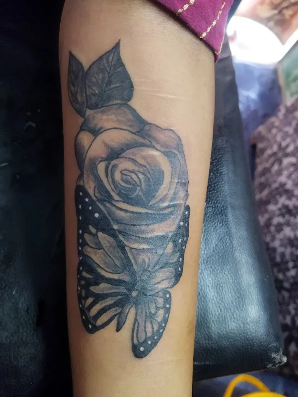 Red lion tattoo studio