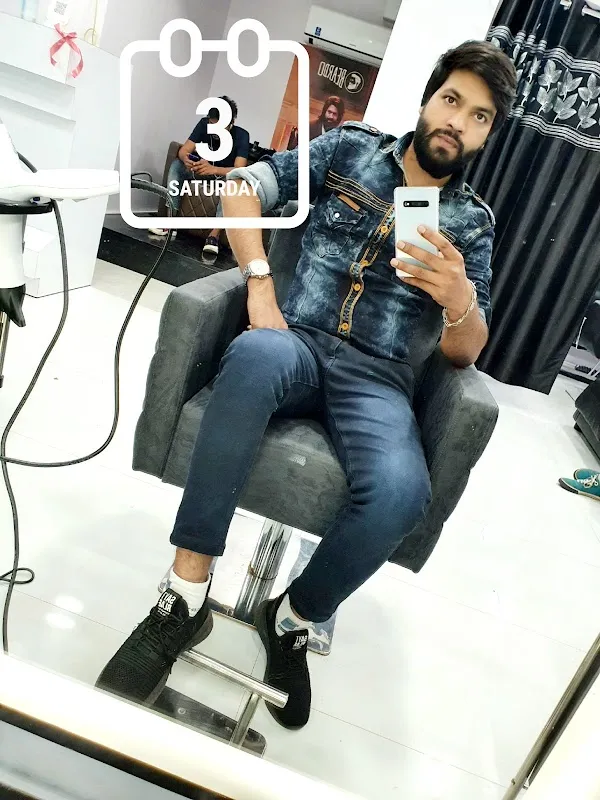Turning Heads Unisex Saloon & Spa