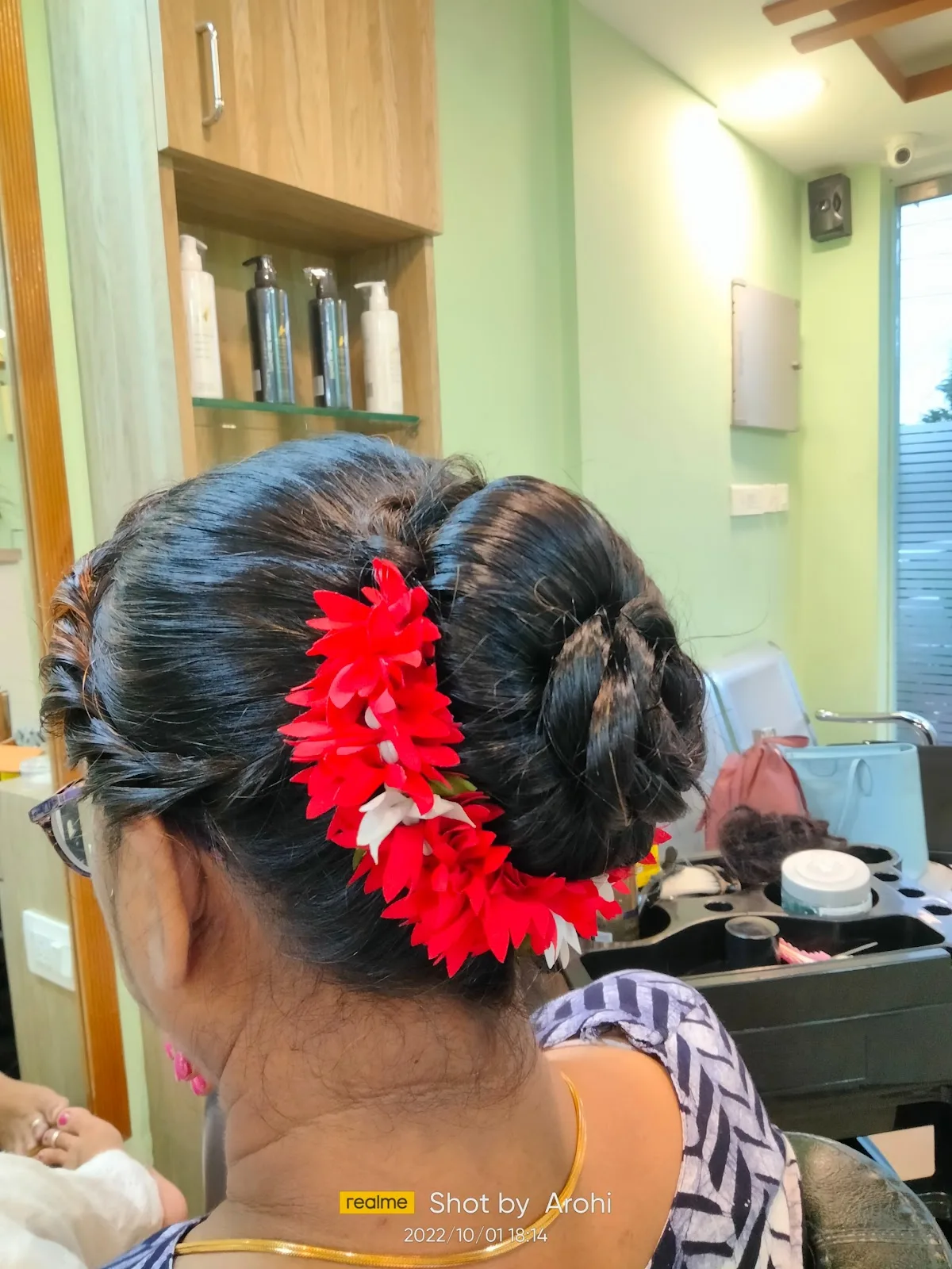 Meditation Saloon and Beauty Studio.