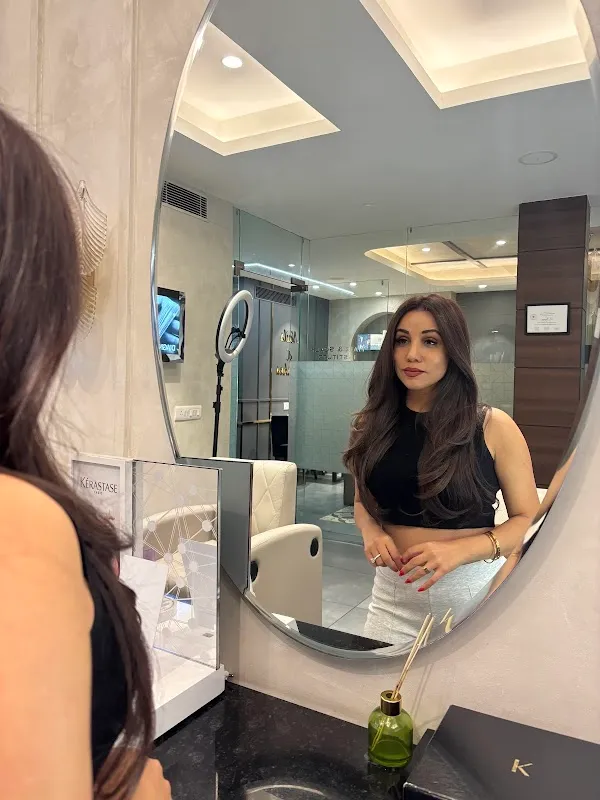 Madonna Salon, M Block Market GK1