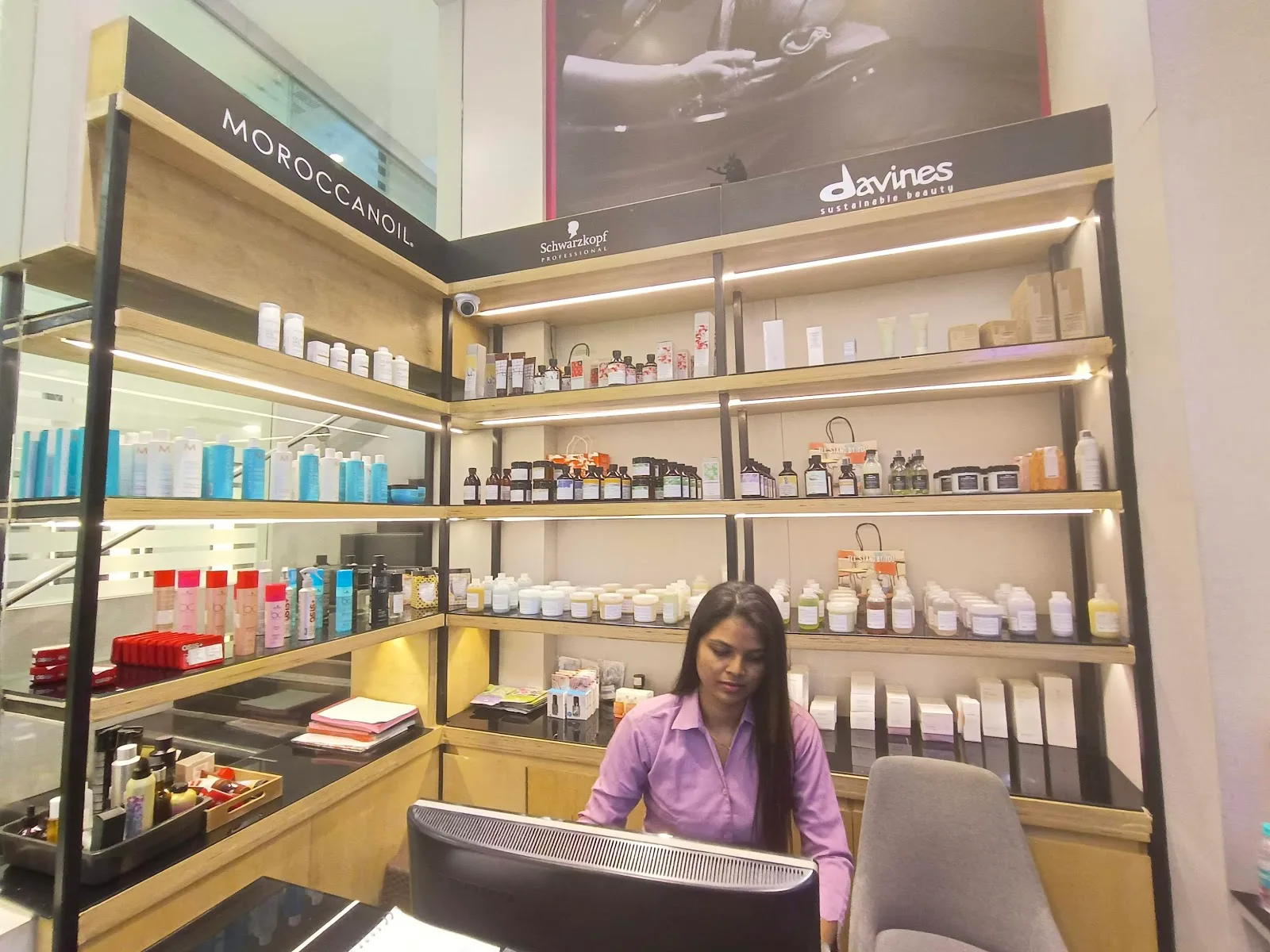 Bounce Unisex Salon, Nungambakkam