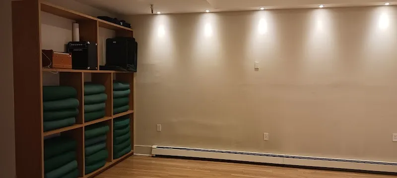 Bhakti Center Yoga