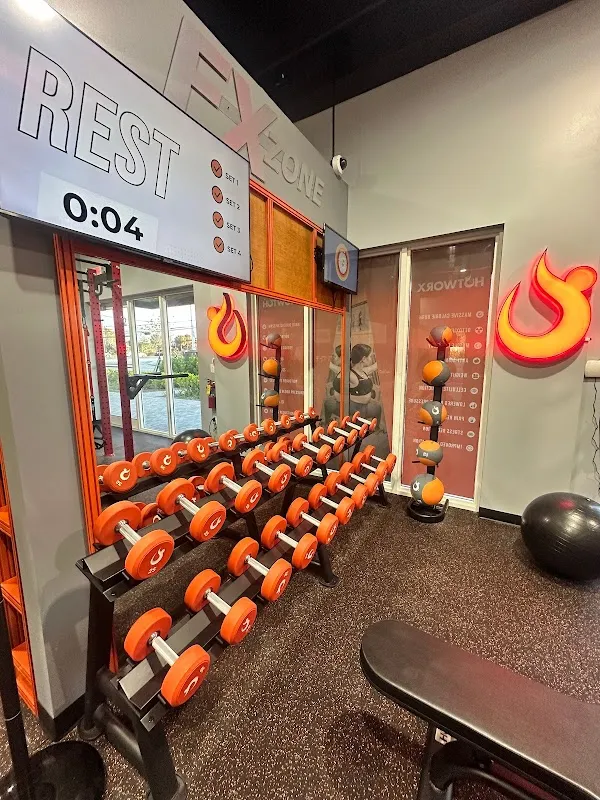 HOTWORX - Davie, FL (University Dr. & Griffin)