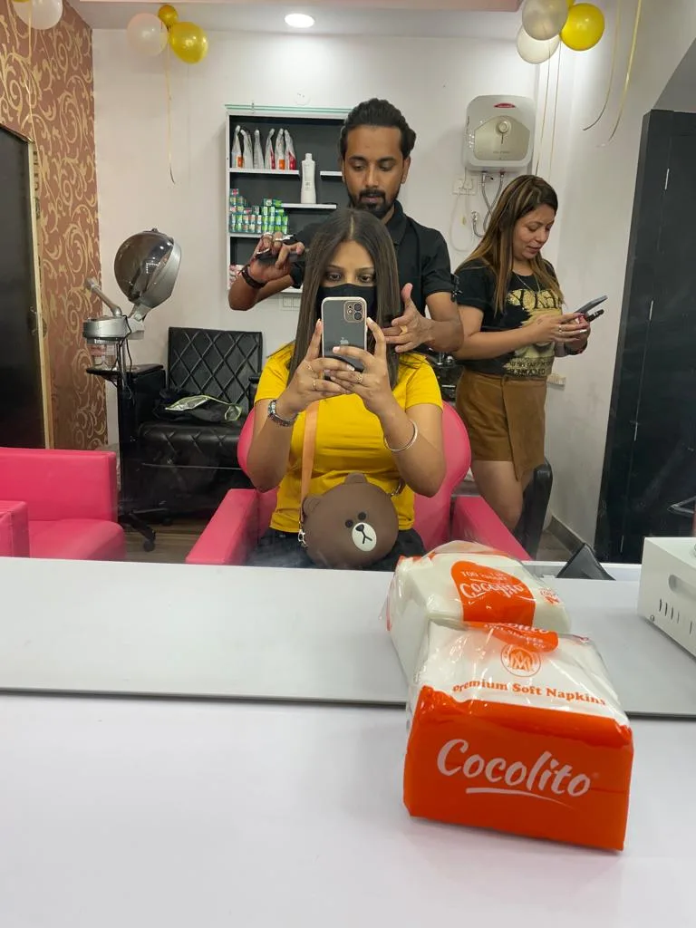 Nancy's Unisex Saloon