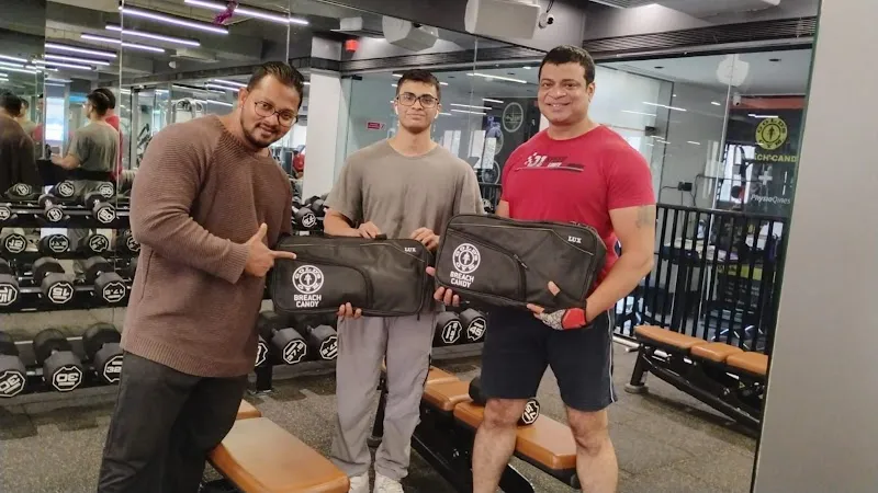 Gold's Gym Breach Candy - Gym in Breach Candy, Mumbai